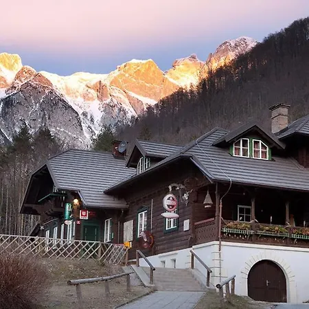Fogadó Dom V Kamniski Bistrici